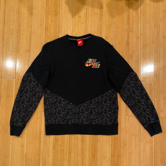 Nike Air sweatshirt limited design